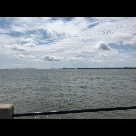 Meet your Posher, Carrie - Picture 1 of 1